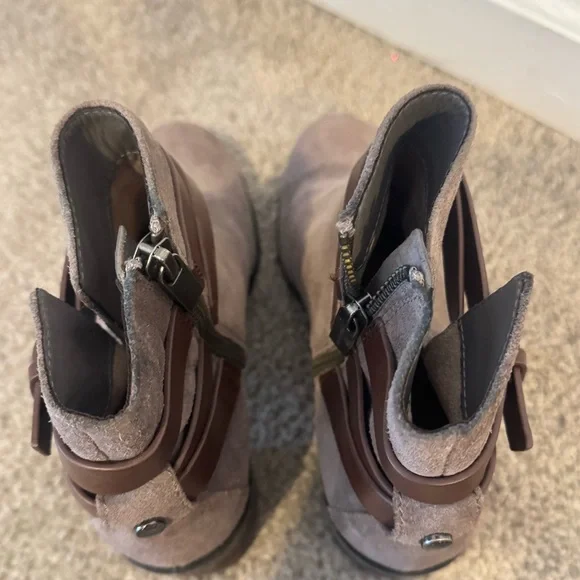 Michael Kors Fawn Ren Boots Size 8.5 M - Picture 7 of 10